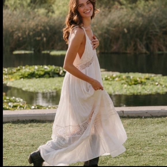 Free People Xs/S NWT Clara Maxi Dress Ivory Off White Lace pocket Delicate Loose - Picture 8 of 16